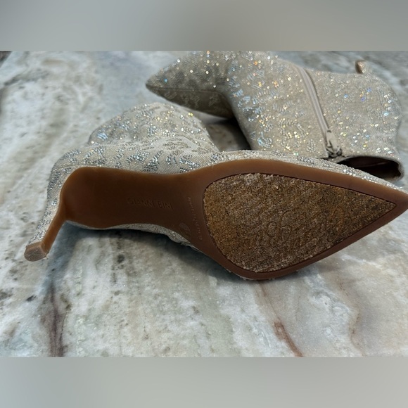 Women’s GIANNI BINI Annina leopard print rhinestone stiletto booties- Size 9 - Picture 6 of 11